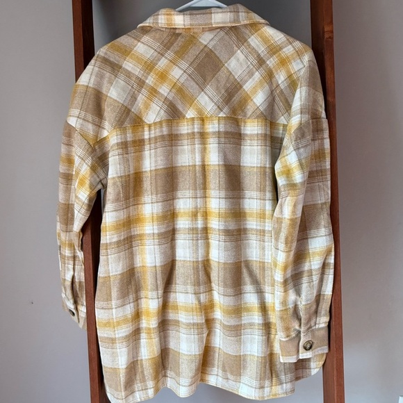 Pink Lily Shacket - Picture 4 of 4